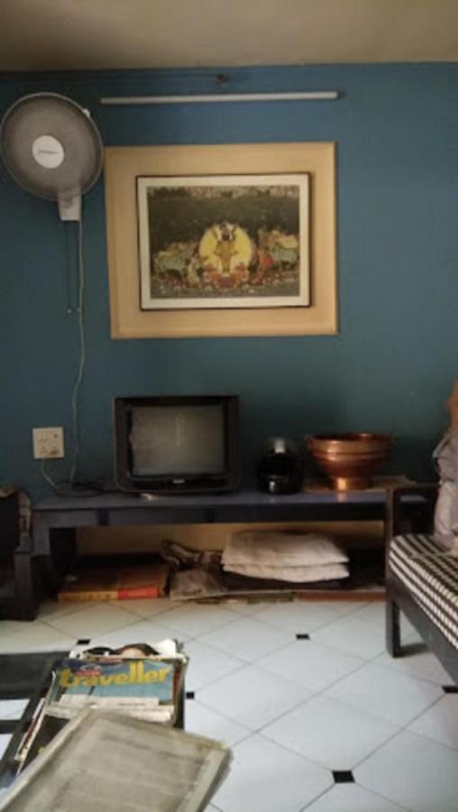 Hotel Abhishek ,Nashik Ngoại thất bức ảnh