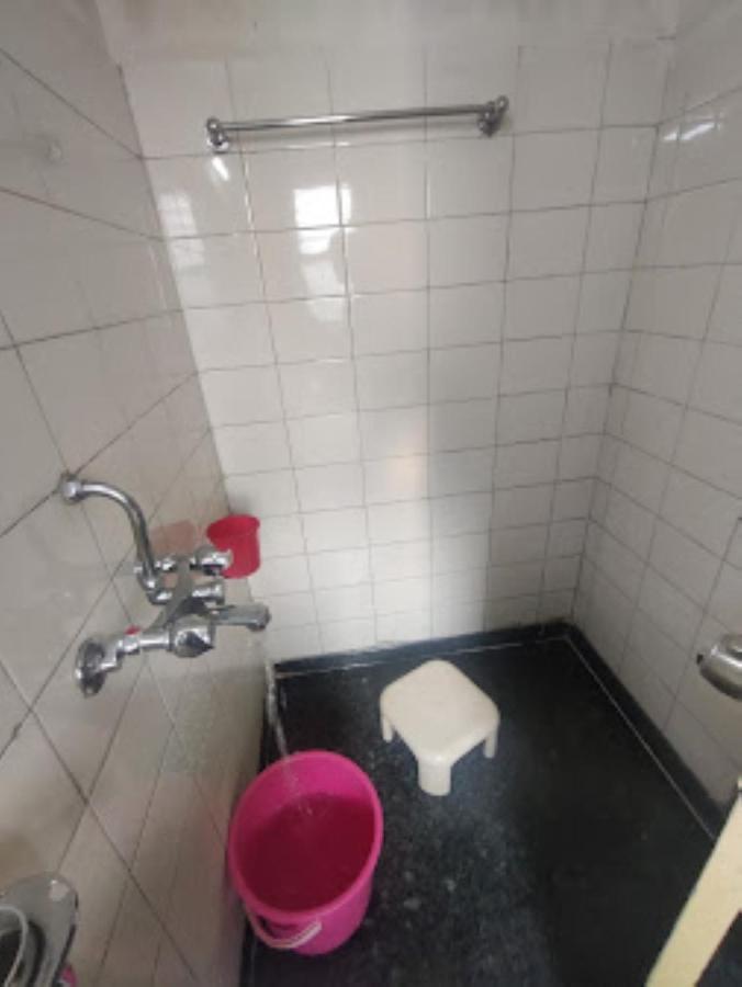 Hotel Abhishek ,Nashik Ngoại thất bức ảnh